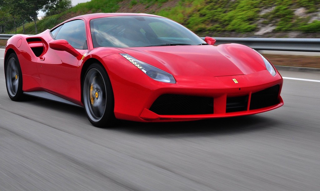 ferrari 488 rental in dubai