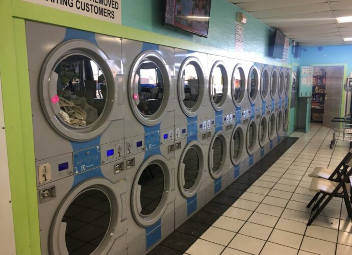 24-Hour Laundromat: Worth The Price Tag?